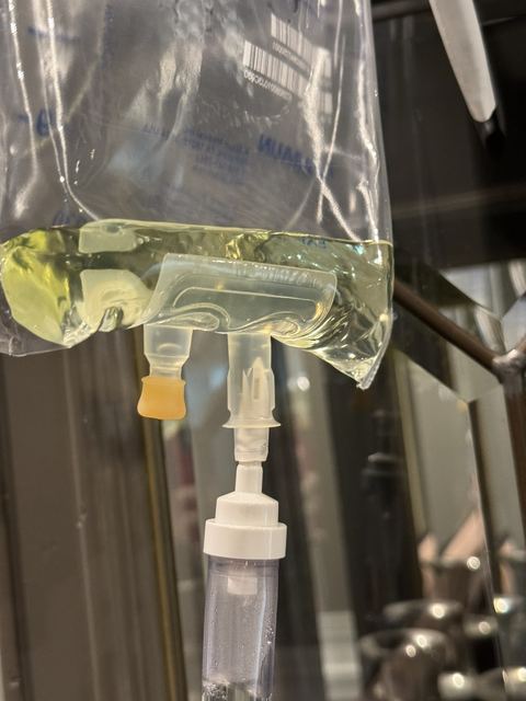 The drip chamber, close up
